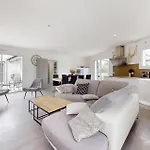 Nice Home In La Tremblade With Wifi